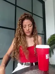 alana15 stripchat stream image