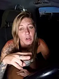 SheIsSomething stripchat stream image