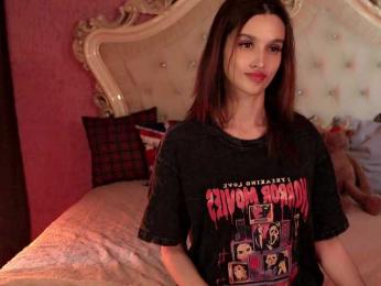 Enchantressss bongacams stream image