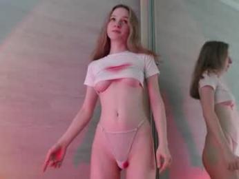 b4by_emilia chaturbate stream image