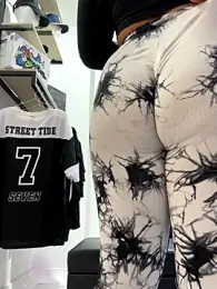 kim_monti stripchat stream image