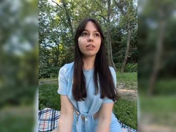 Businka13 bongacams stream image