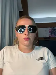 Strongqueen stripchat stream image