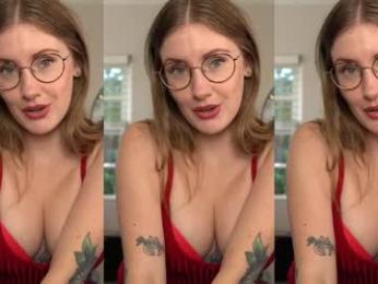 emma_ruby chaturbate stream image