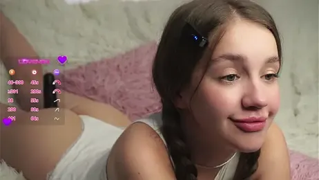 AmiLewis stripchat stream image