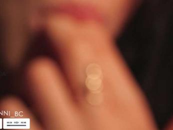 Taanni bongacams stream image