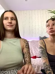 HotCaramellsTV stripchat stream image