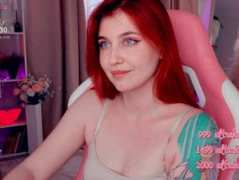 HoneyCherry bongacams stream image