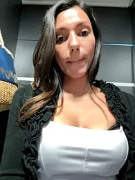 _MiaQueen_ stripchat stream image