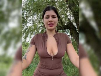 -MaybeBaby- bongacams stream image