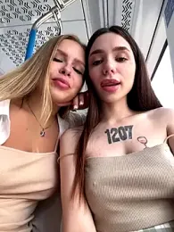 Liza_risky stripchat stream image