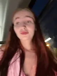 SnappyHappy stripchat stream image