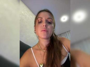 Zarina888 bongacams stream image