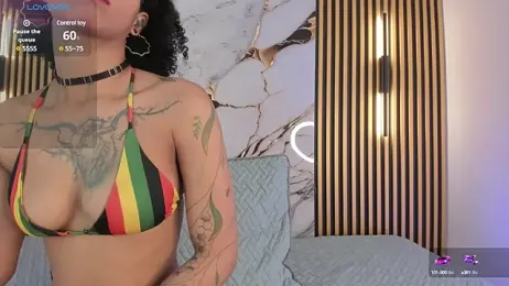 daiana_curly stripchat stream image