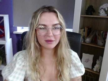 Soft-Zoey bongacams stream image