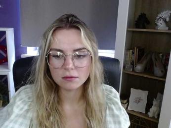 Soft-Zoey bongacams stream image