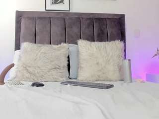 helen-moorex camsoda stream image