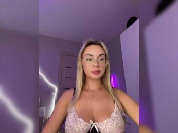 Mila-m bongacams stream image
