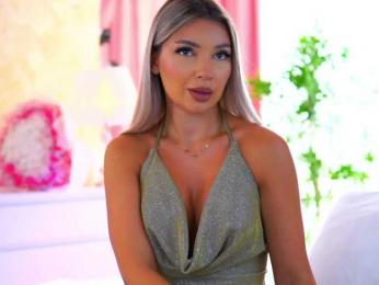 ArtTeasee bongacams stream image