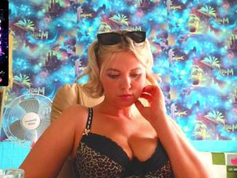 Mistress-Gwen bongacams stream image
