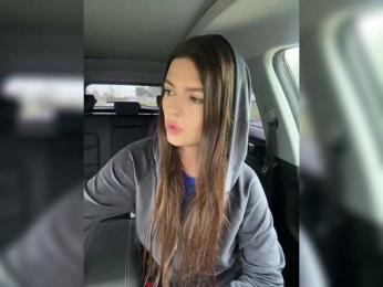 Oops_kiraa bongacams stream image