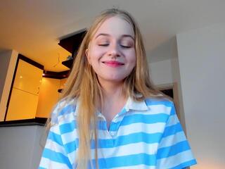 Mia Meowy flirt4free stream image