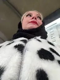 Milkyy_wway stripchat stream image