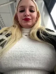 Milkyy_wway stripchat stream image