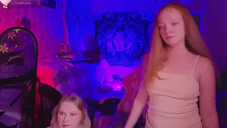 Radiants_two stripchat stream image