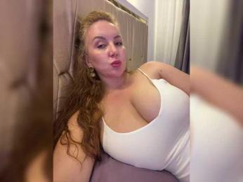 cherryygirl bongacams stream image