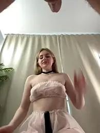 CaseyCumFace stripchat stream image