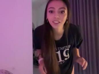 keirasworld chaturbate stream image