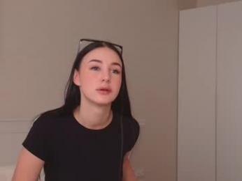 caressyourself chaturbate stream image