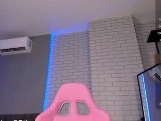 hazel7 camsoda stream image