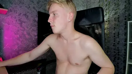 AlexxSweet stripchat stream image