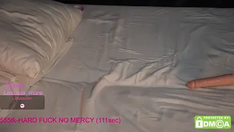 linda_more stripchat stream image