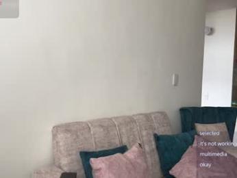 sweet_littleee chaturbate stream image