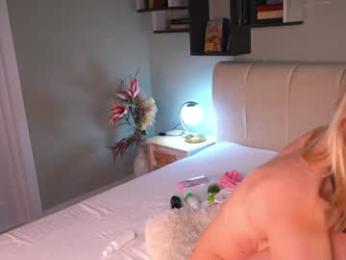 islandladies chaturbate stream image