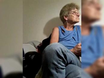 Reife-dame bongacams stream image