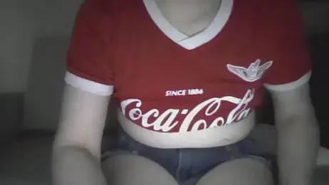 AverageRose stripchat stream image