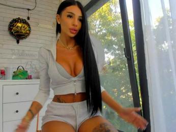 BritneyCharm bongacams stream image