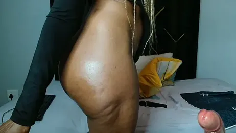 StallionMilf_Queen stripchat stream image