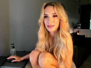 bella-sweeet camsoda stream image