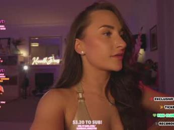 hannahjames710 chaturbate stream image