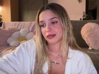 Maci Reynolds flirt4free stream image