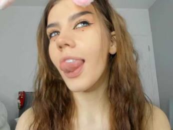 dolly-ll bongacams stream image