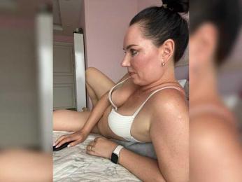 Hungryforme bongacams stream image