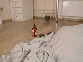 JennySnow bongacams stream image