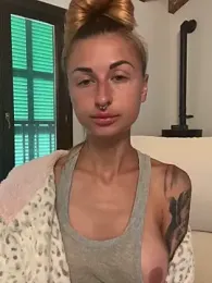 kylie_blck stripchat stream image