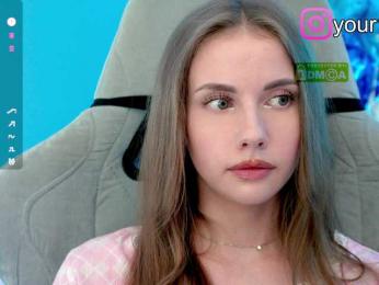 VikkiExtraCheese bongacams stream image
